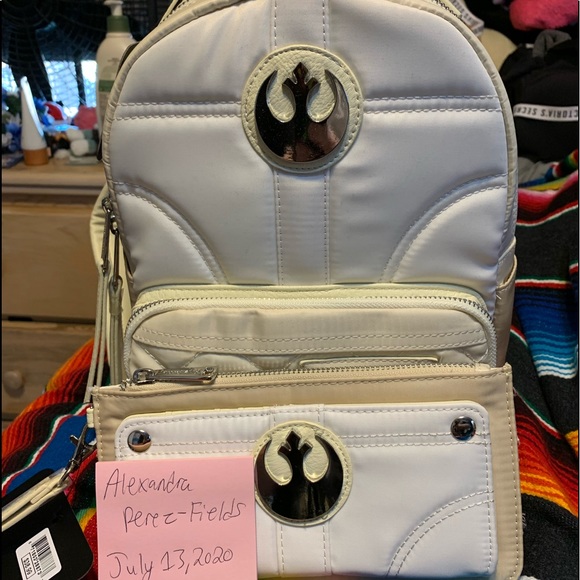 Loungefly Princess Leia Set - Picture 1 of 1